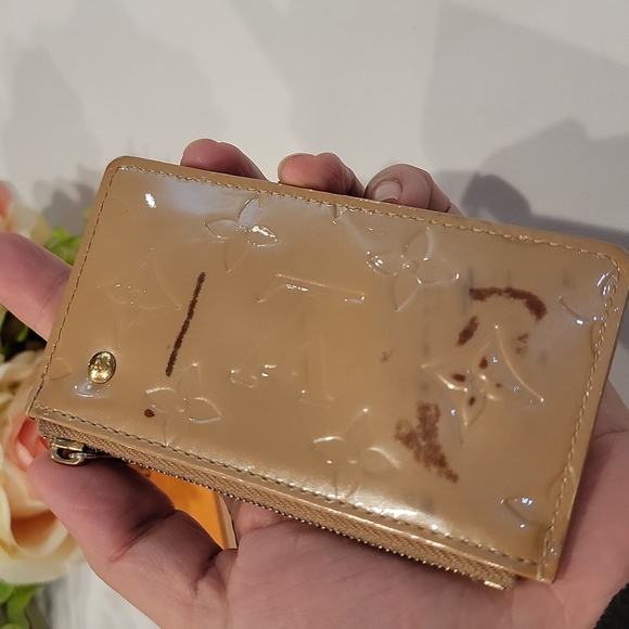 Authentic Louis Vuitton Vernis Key Cles - Picture 5 of 9